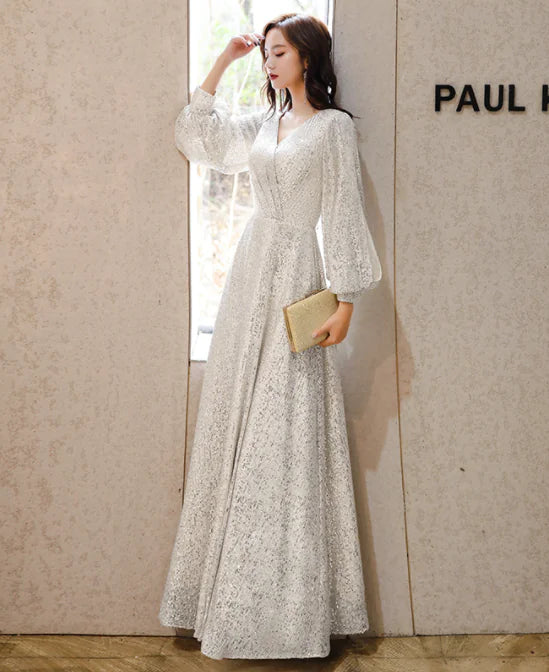 Elegant Evening Dress for Ladies' Parties.