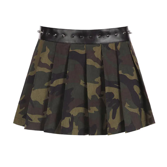 Street Style Camouflage Rivets Pleated Sexy Skirt.