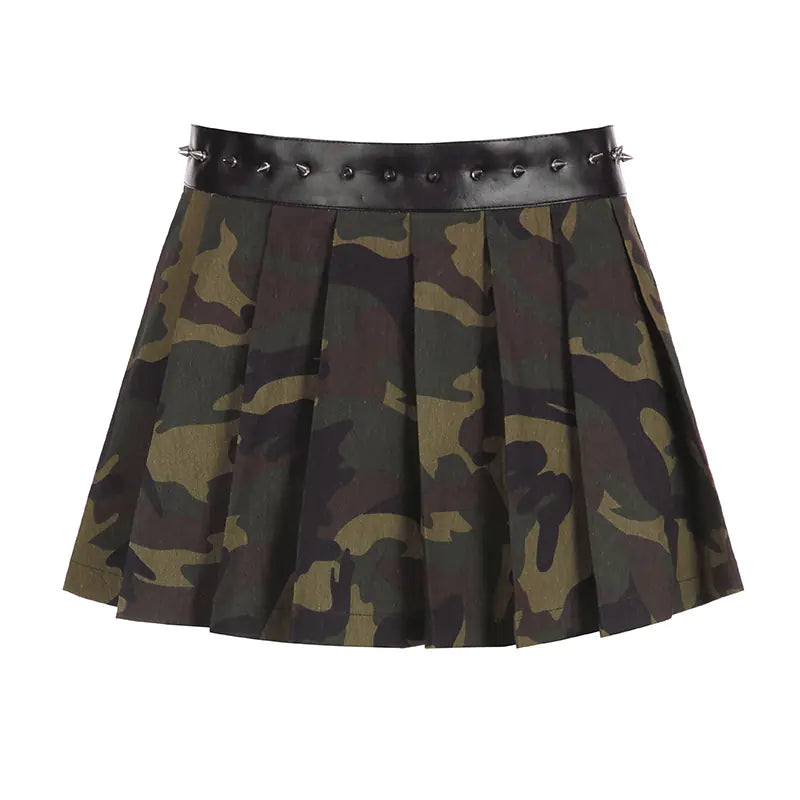 Street Style Camouflage Rivets Pleated Sexy Skirt.