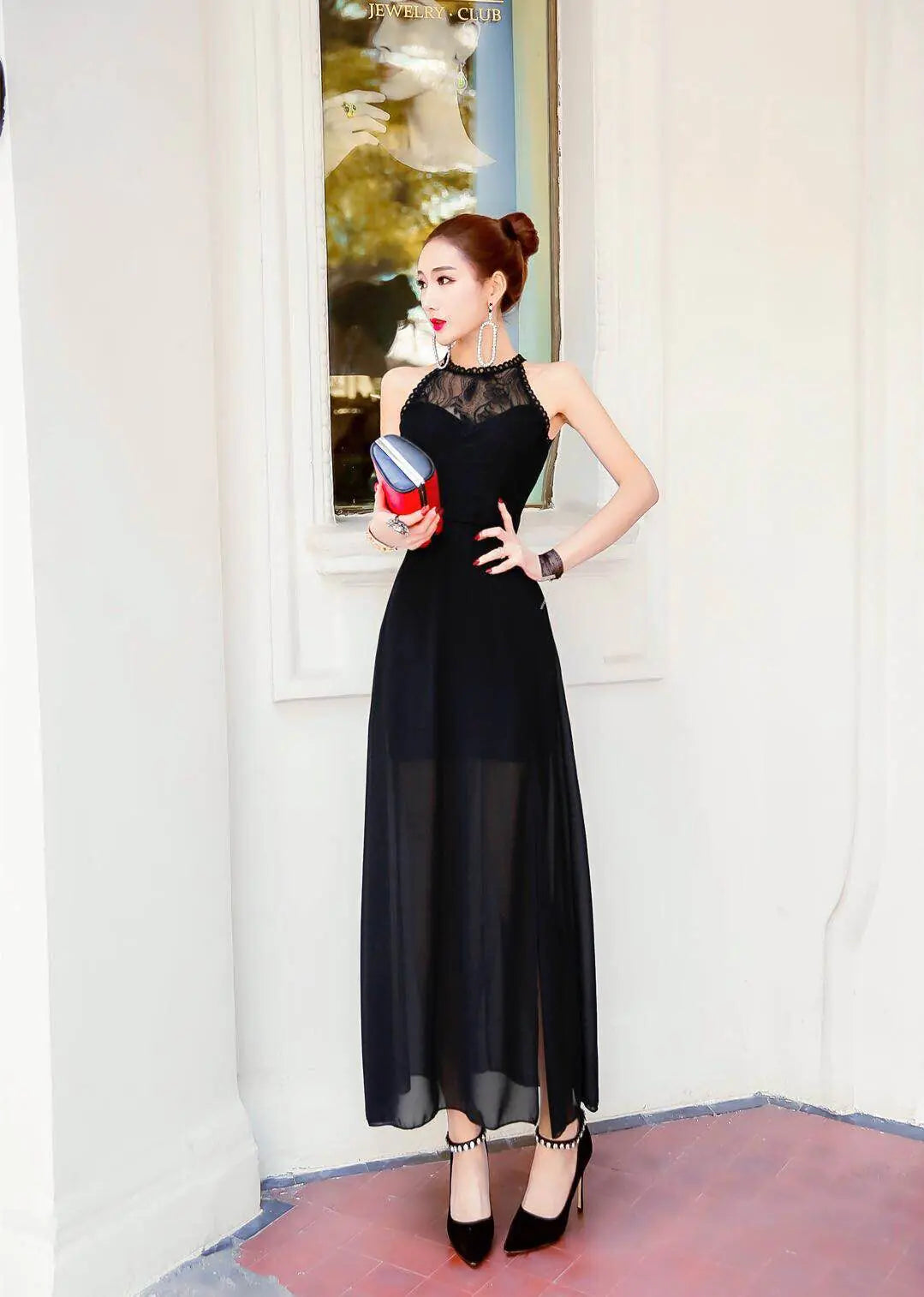 Elegant Halter Neck Chiffon Dress for Night Club.