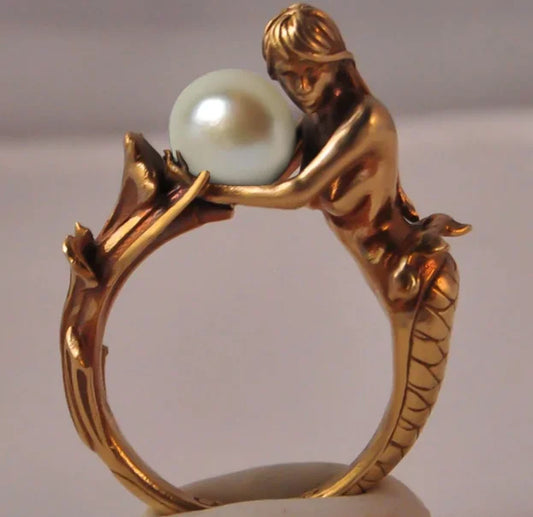 White Pearl Mermaid Ring.