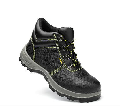 Wear-Resistant Non-Slip Safety Shoes for Tough Environments.