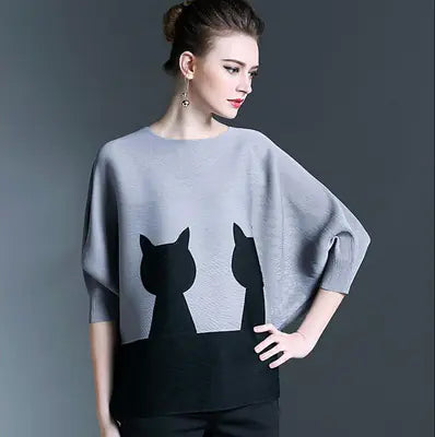Loose-Fit Cat Print Top with Ruffled Sleeves for Women