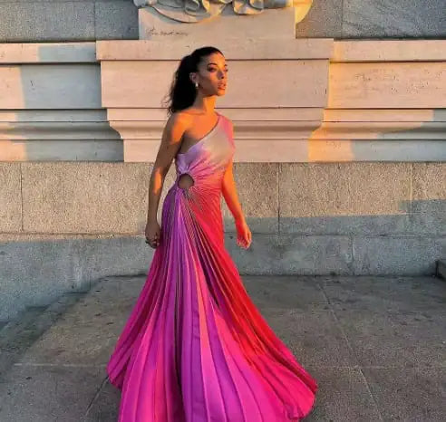 Pleated Gradient Color Dress for Women's Wholesale.